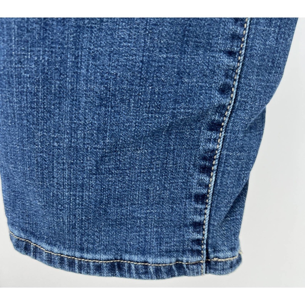 Women's Levi's 505 Straight Leg Denim Jeans Medium Wash Size 10S 30x30 - Picture 4 of 9
